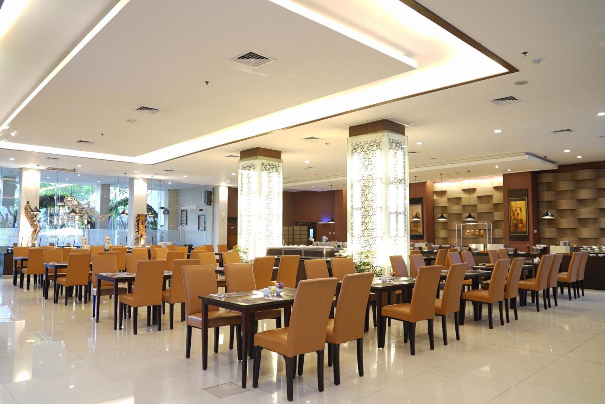 Riss Hotel Malioboro Yogyakarta Ngoại thất bức ảnh