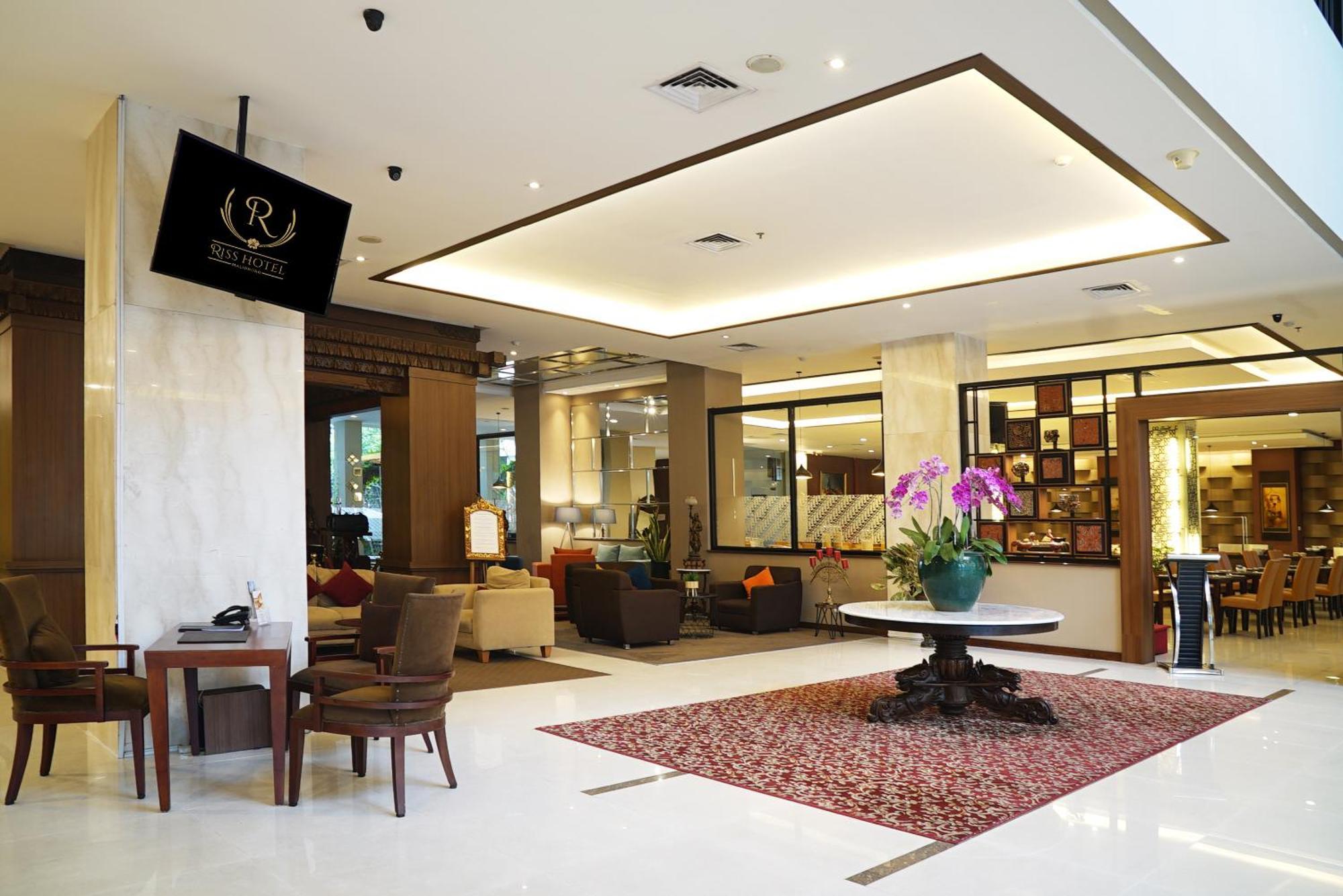 Riss Hotel Malioboro Yogyakarta Ngoại thất bức ảnh