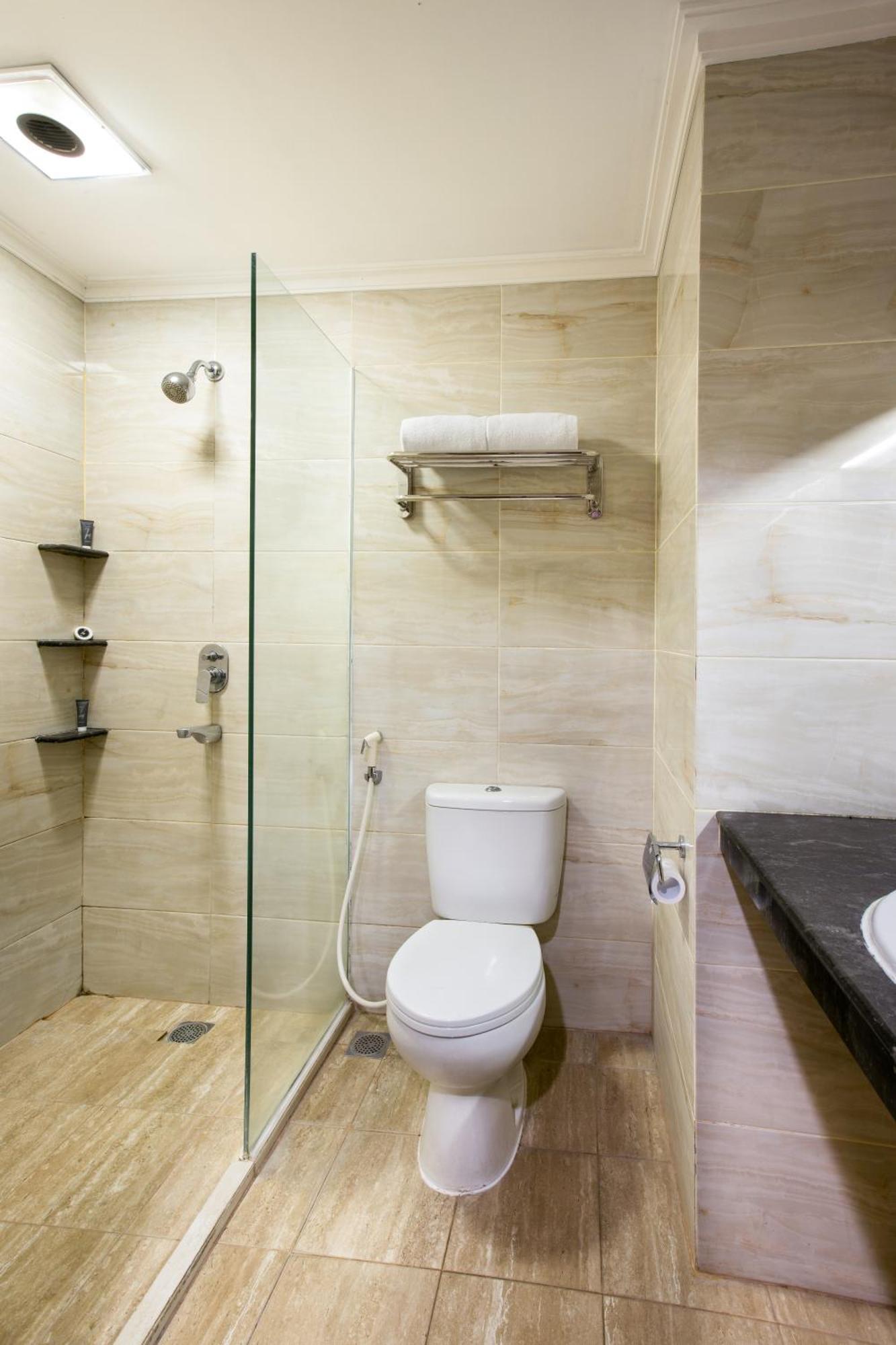 Riss Hotel Malioboro Yogyakarta Ngoại thất bức ảnh